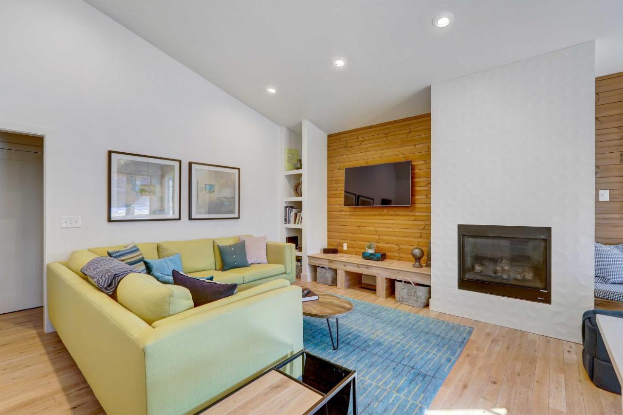 Modern Grand Lake Cabin With Fireplace And Deck! Εξωτερικό φωτογραφία